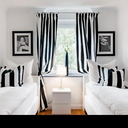 Luxury Penthouse ☆ ☆ ☆ ☆ ☆ Keulen