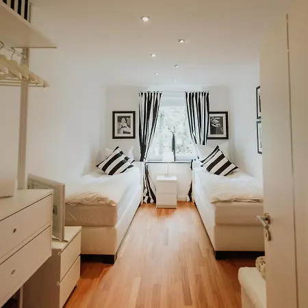 Luxury Penthouse ☆ ☆ ☆ ☆ ☆ 公寓 *
