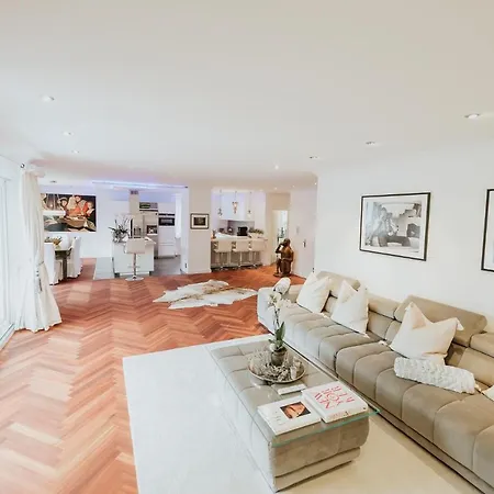 Luxury Penthouse ☆ ☆ ☆ ☆ ☆ 公寓 *